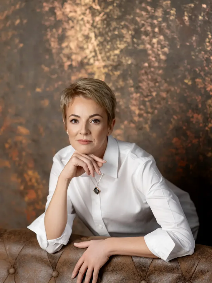 Porträt von Anna-Maria Jasas – psychologische Beraterin und Krisenbegleiterin